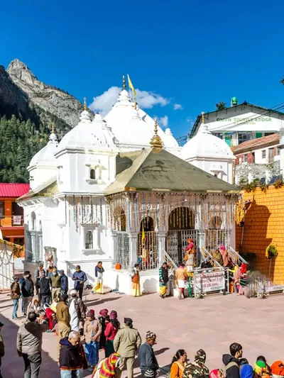 Hotels in Gangotri