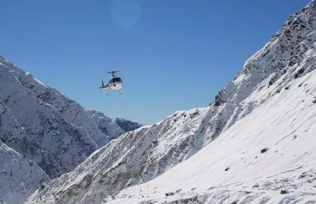 Adi Kailash Yatra by Helicopter