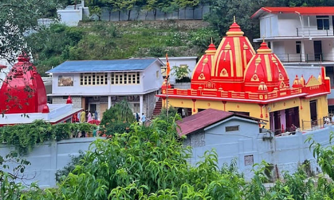 Kainchi Dham Yatra Package